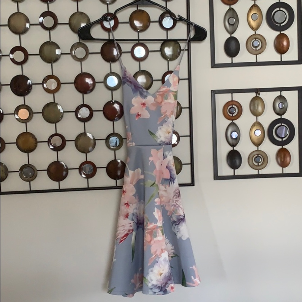 NEW LOOK Floral dress